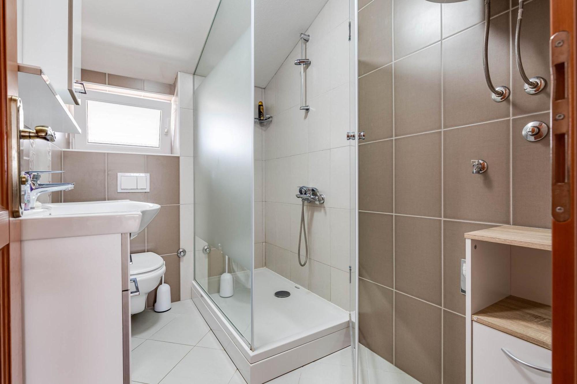 Apartmani Pocrnic Пакоштане Экстерьер фото