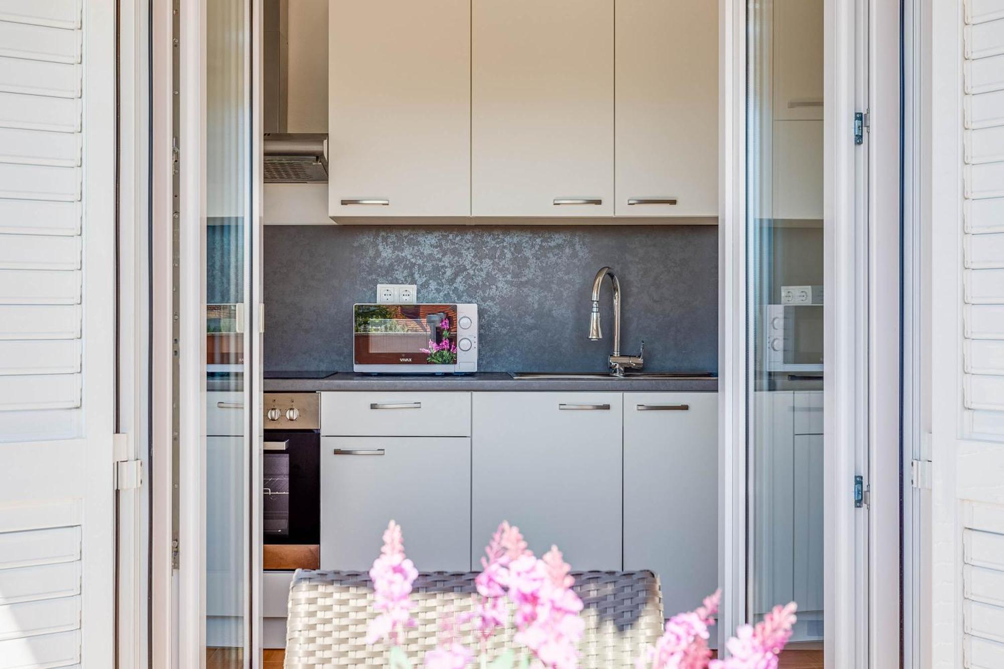 Apartmani Pocrnic Пакоштане Экстерьер фото